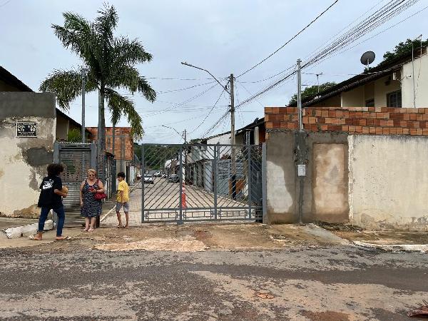 Casa - Venda, M R ESTR. DALVA III, CIDADE OCIDENTAL, GO