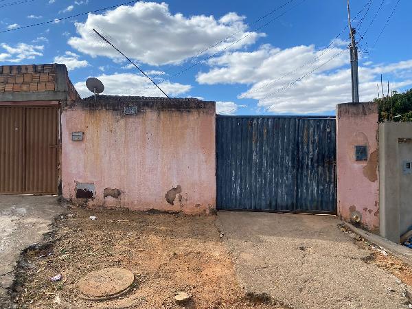 Casa - Venda, JARDIM LAGO AZUL, NOVO GAMA, GO