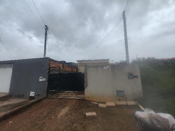 Casa - Venda, PARQUE SANTO ANTONIO, SANTO ANTONIO DO DESCOBERTO, GO