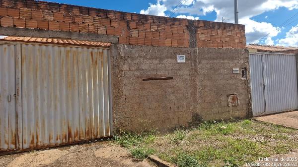 Casa - Venda, VILA MONTES CLAROS II, SANTO ANTONIO DO DESCOBERTO, GO