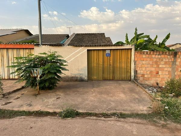 Casa - Venda, VILA RAIO DE LUZ, SANTO ANTONIO DO DESCOBERTO, GO