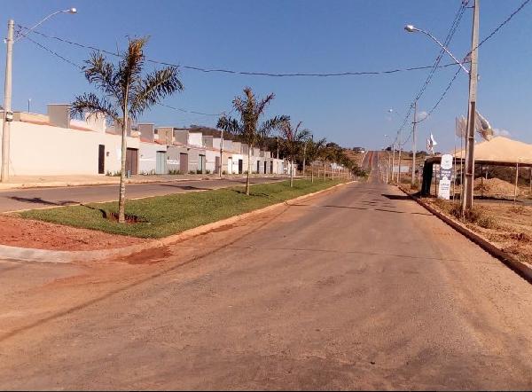 Casa - Venda, RESIDENCIAL LAGO DE CRISTAL, CALDAS NOVAS, GO