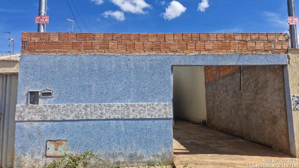 Casa - Venda, PARQUE ESTRELA DALVA XVI, SANTO ANTONIO DO DESCOBERTO, GO