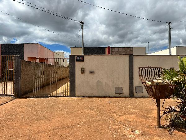 Casa - Venda, PARQUE ESTRELA DALVA XVI, SANTO ANTONIO DO DESCOBERTO, GO