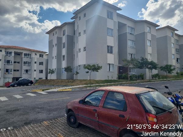 Apartamento - Venda, LOTEAMENTO RESIDENCIAL TIRADENTES, POCOS DE CALDAS, MG